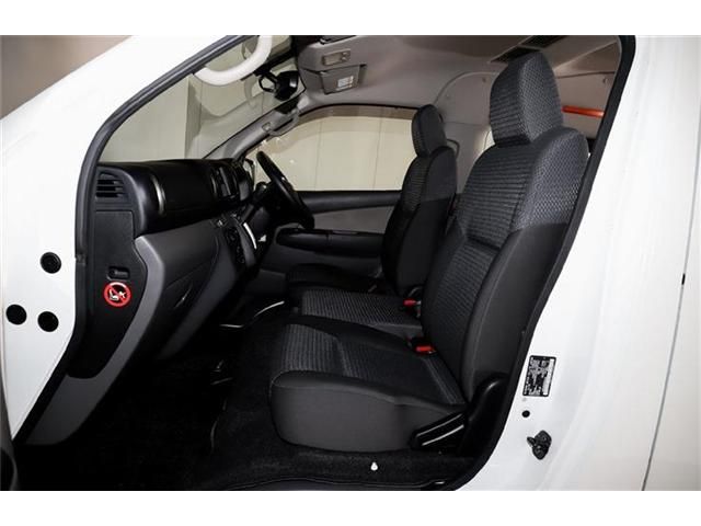 Nissan NV350 Caravan 2017-12 2529-16