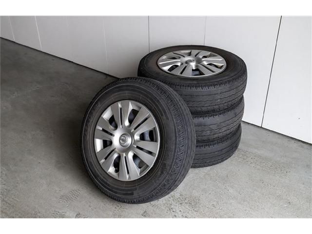 Nissan NV350 Caravan 2017-12 2529-29