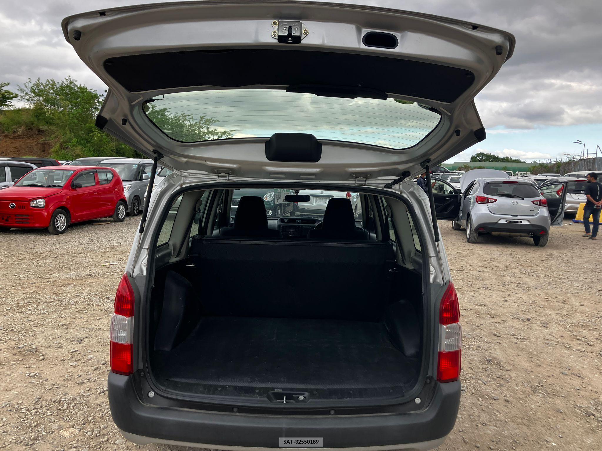 Toyota PROBOX VAN 2018-05 258310-14