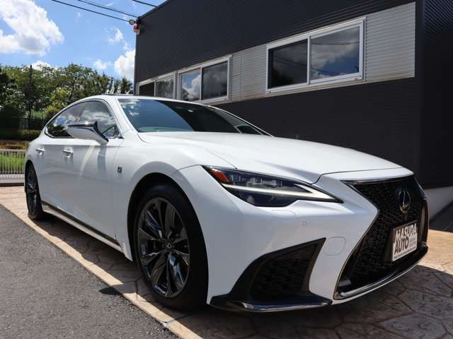 Lexus LS 2021-04 7197-2
