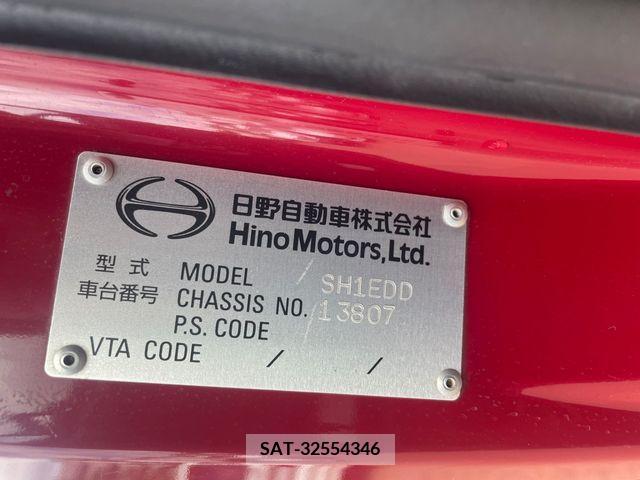 Hino PROFIA 2016-09 282617-16