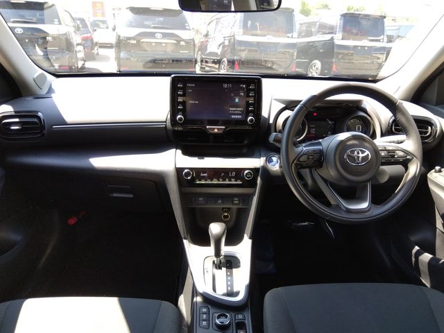 Toyota YARIS CROSS 2022-10 9729-2