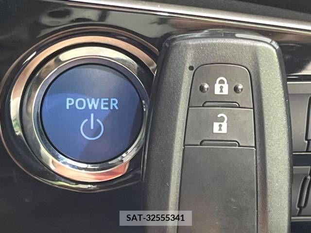 Toyota PRIUS 2020-03 231839-7