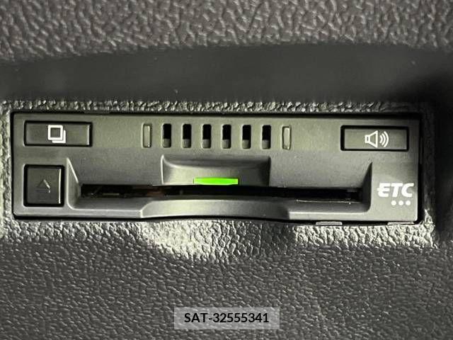 Toyota PRIUS 2020-03 231839-5