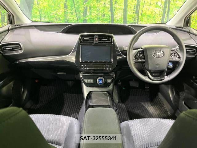 Toyota PRIUS 2020-03 231839-1