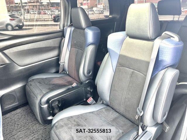 Toyota VELLFIRE 2017-02 299265-5