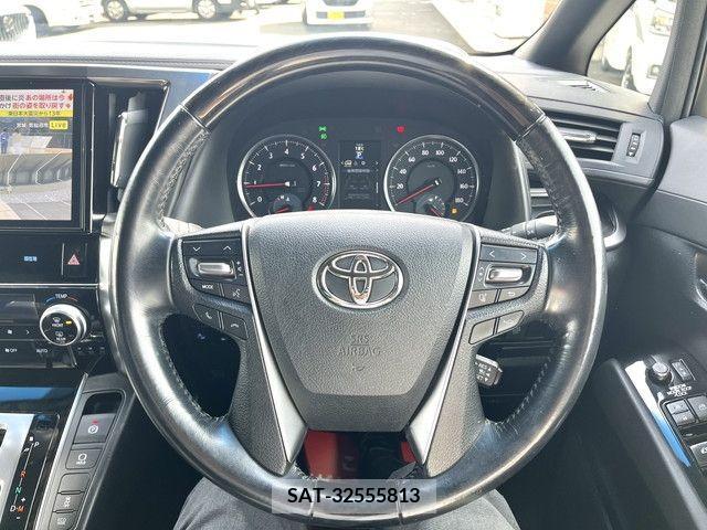 Toyota VELLFIRE 2017-02 299265-17
