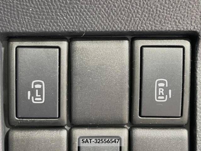 Nissan ROOX 2010-10 324235-4
