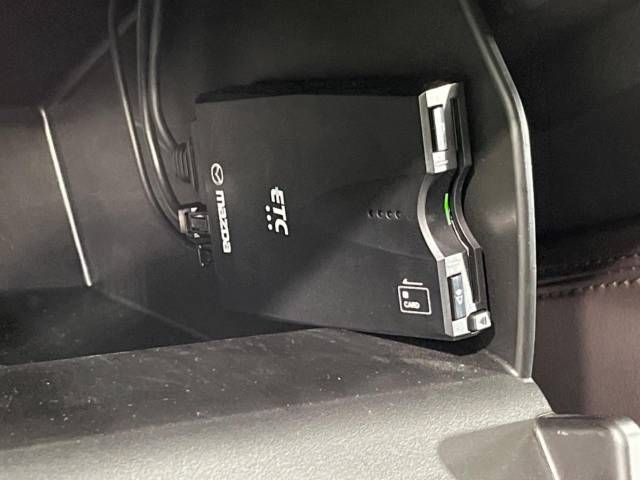 Mazda CX-8 2017-11 17865-7