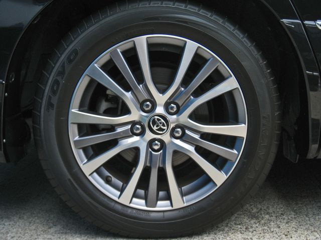 Toyota ESTIMA HYBRID 2017-01 2390-10