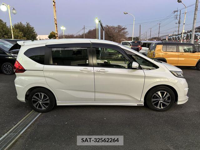 Honda FREED 2017-01 208771-3