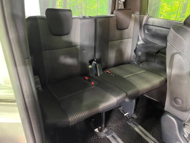 Toyota VOXY HYBRID 2019-01 188293-10