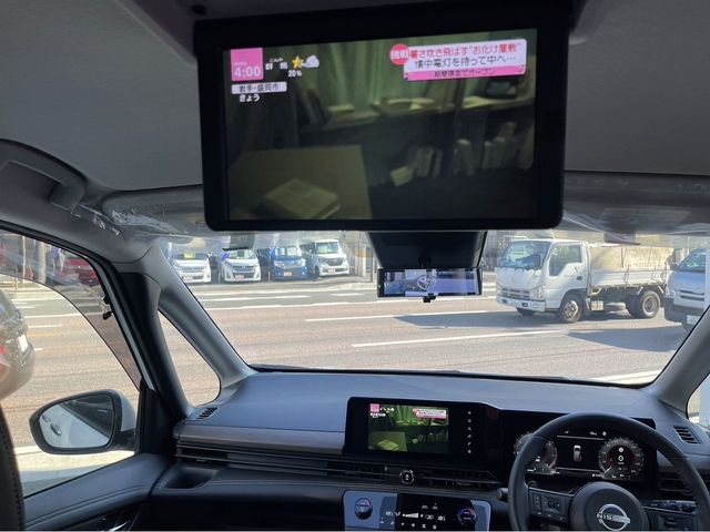 Nissan SERENA 2022-12 180631-12