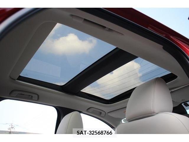 Mazda CX-60 2022-09 358777-4