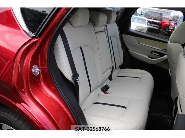 Mazda CX-60 2022-09 358777-15