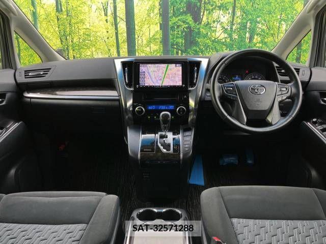 Toyota VELLFIRE 2016-05 221316-1