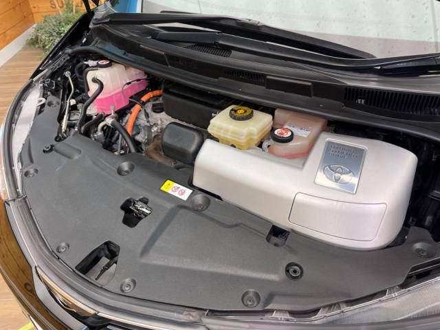Toyota ESTIMA HYBRID 2018-03 194900-19