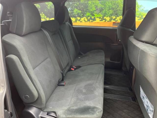 Toyota ESTIMA HYBRID 2018-03 194900-9