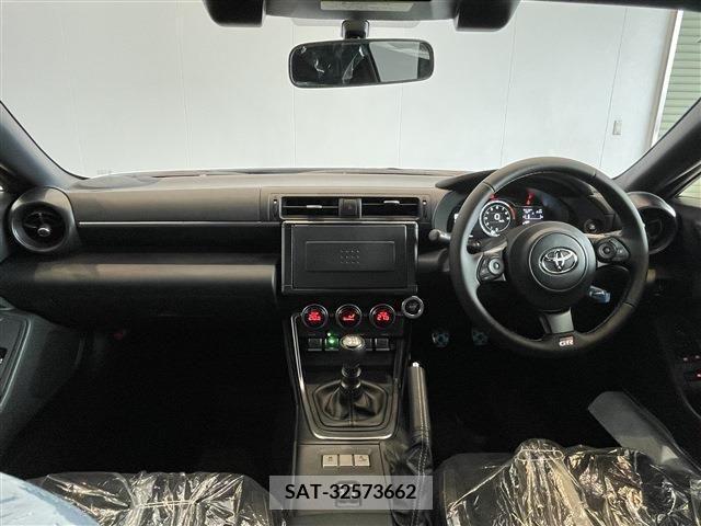 Toyota 86 2024-02 211400-2