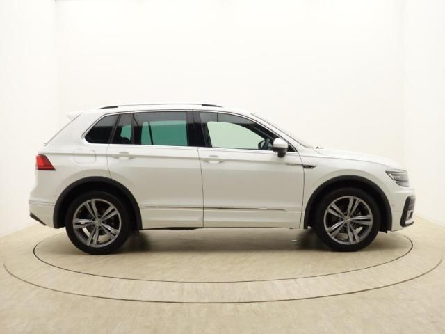 VolksWagen TIGUAN 2020-03 13294-3