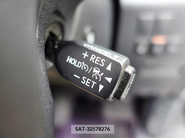 Toyota ALPHARD 2018-08 281086-18