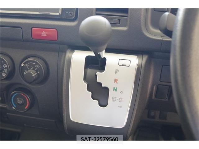 Toyota HIACE WAGON 2021-02 361234-13