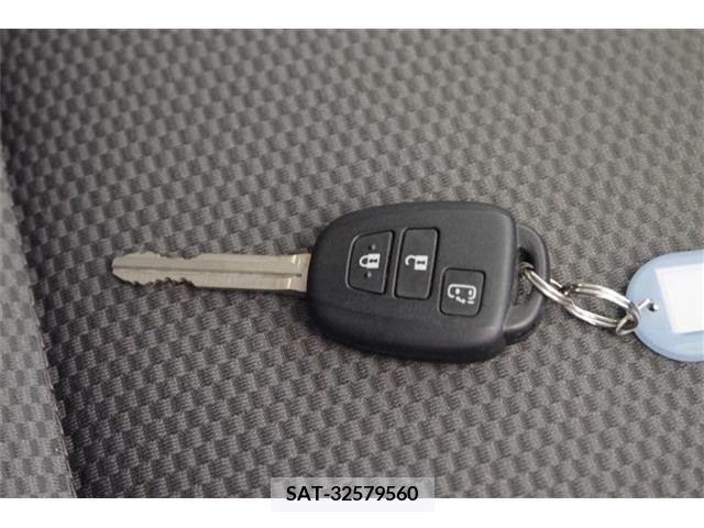 Toyota HIACE WAGON 2021-02 361234-17