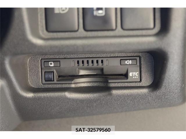 Toyota HIACE WAGON 2021-02 361234-4