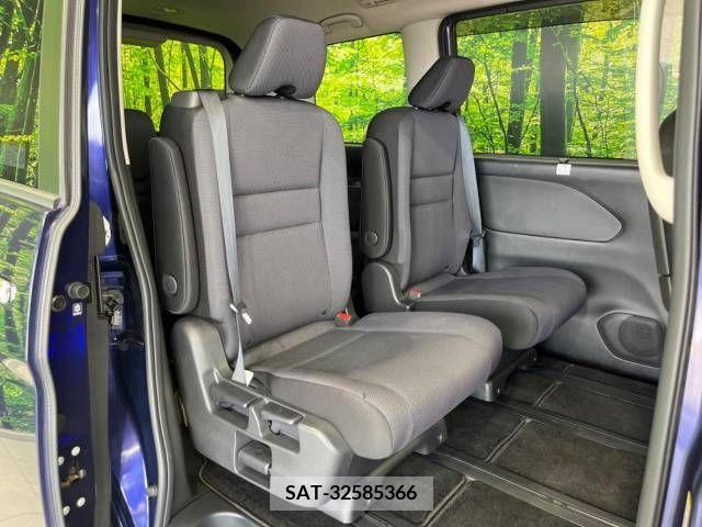 Nissan SERENA 2018-06 324954-9