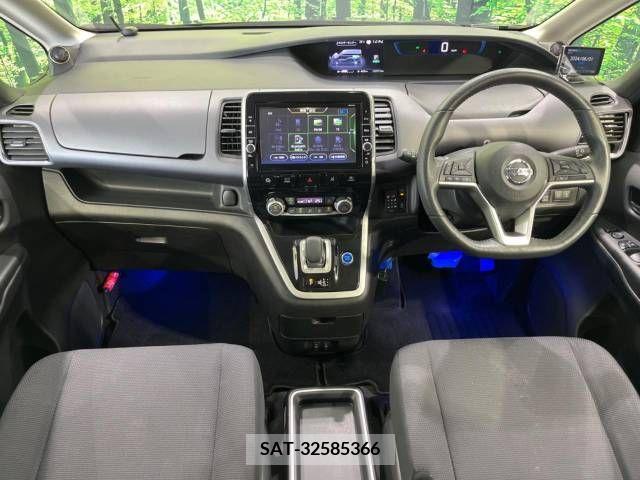 Nissan SERENA 2018-06 324954-1