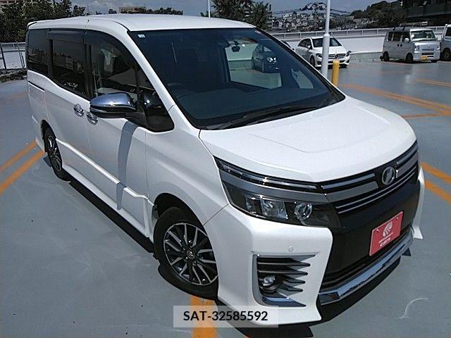Toyota VOXY 2016-10 386951-22