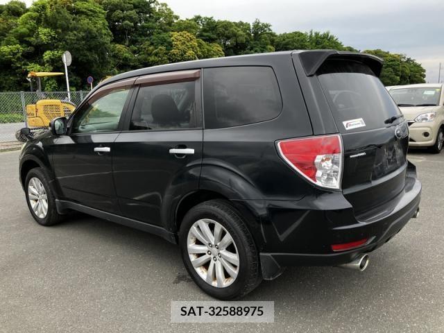 Subaru FORESTER 2012-04 315935-3
