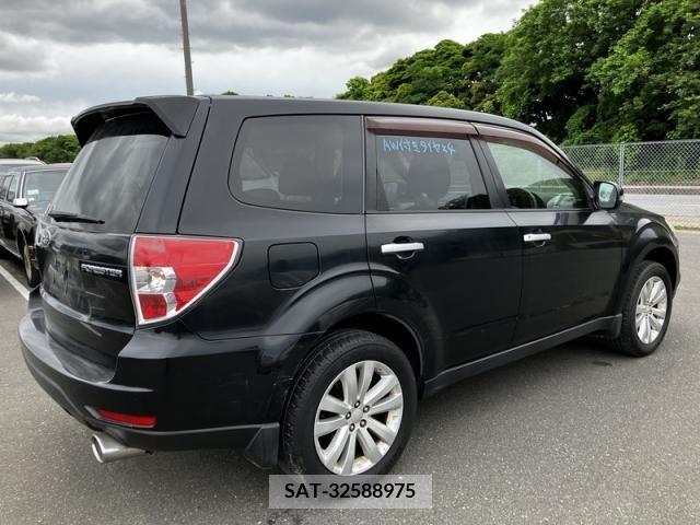 Subaru FORESTER 2012-04 315935-7