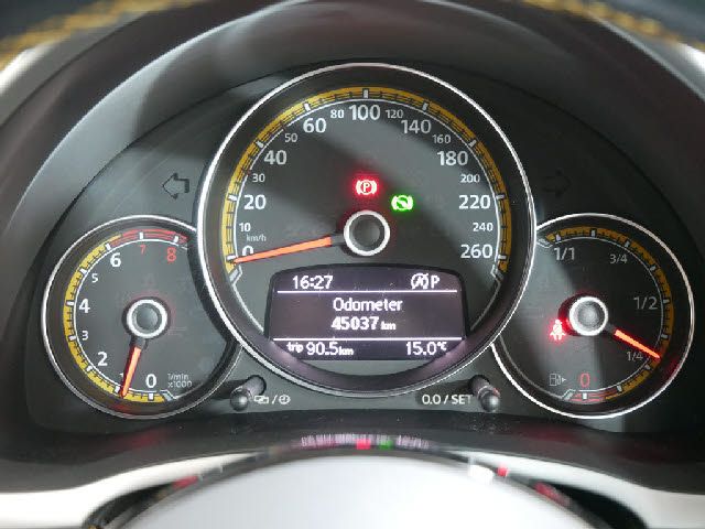 VolksWagen THE BEETLE 2016-07 187042-26