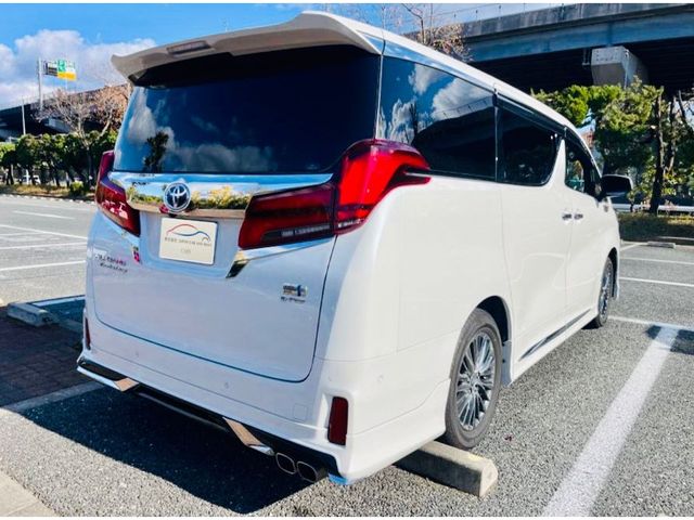 Toyota ALPHARD HYBRID 2023-02 28630-5