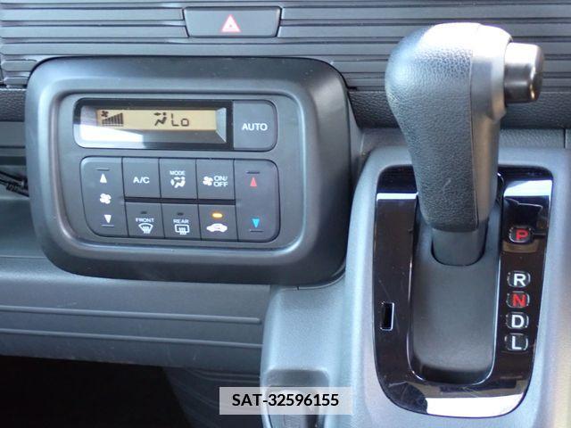 Honda N-VAN 2019-04 334821-9