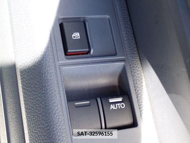 Honda N-VAN 2019-04 334821-6