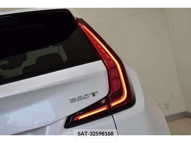 Cadillac XT4 2022-06 222586-18