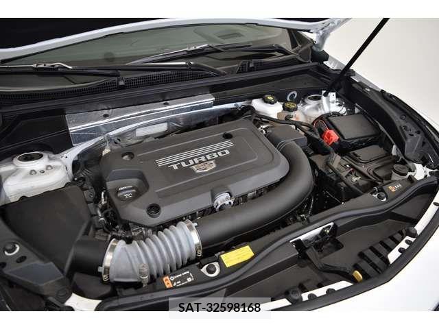 Cadillac XT4 2022-06 222586-8