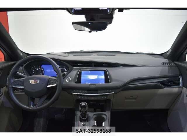 Cadillac XT4 2022-06 222586-5