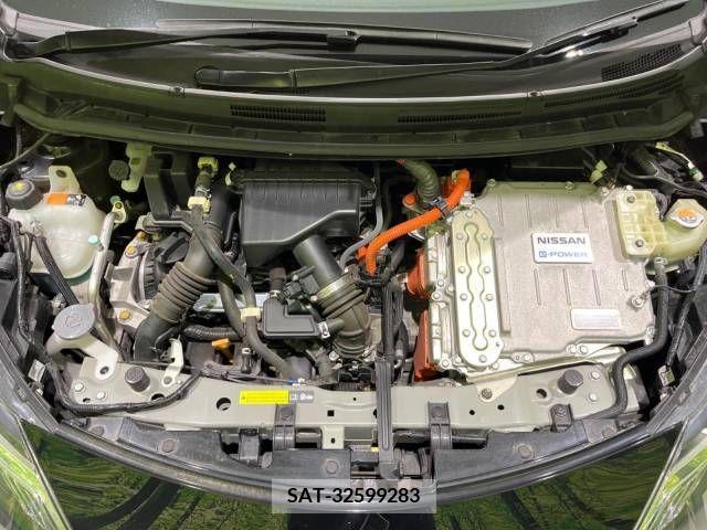 Nissan NOTE 2020-02 376571-18