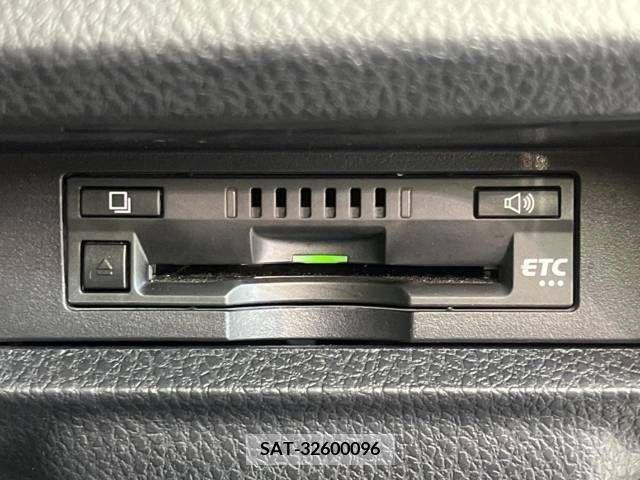 Toyota VOXY 2019-11 394964-7