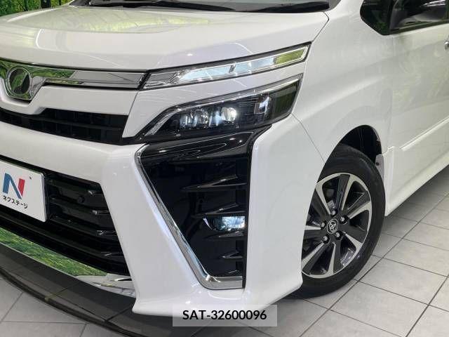 Toyota VOXY 2019-11 394964-13
