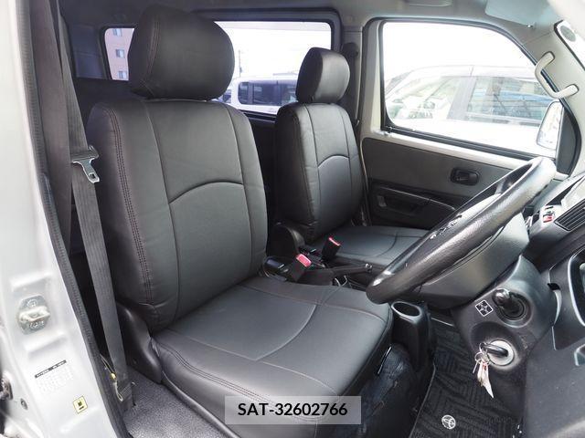 Toyota LITEACE VAN 2014-04 386269-11