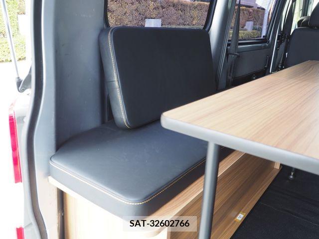 Toyota LITEACE VAN 2014-04 386269-16