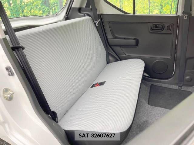 Suzuki ALTO 2018-05 355818-8