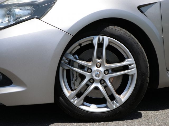 Renault LUTECIA 2011-01 3565-15
