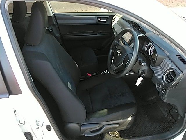 Toyota COROLLA FIELDER 2012-12 188572-12