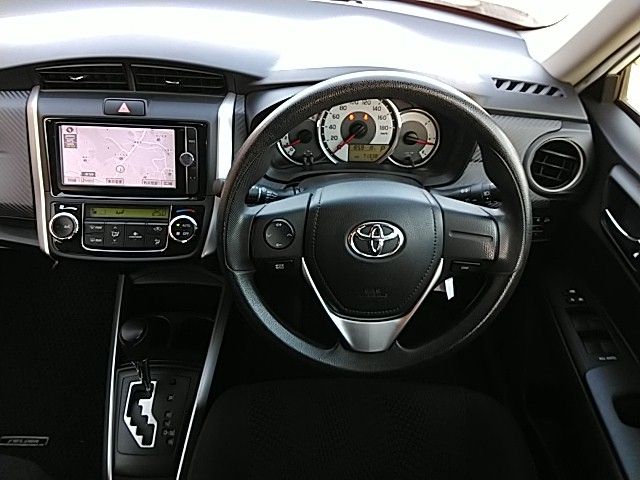 Toyota COROLLA FIELDER 2012-12 188572-2