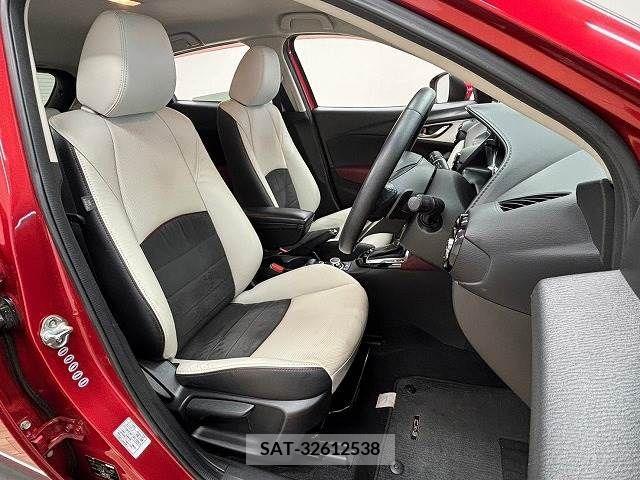 Mazda CX-3 2015-04 211169-4